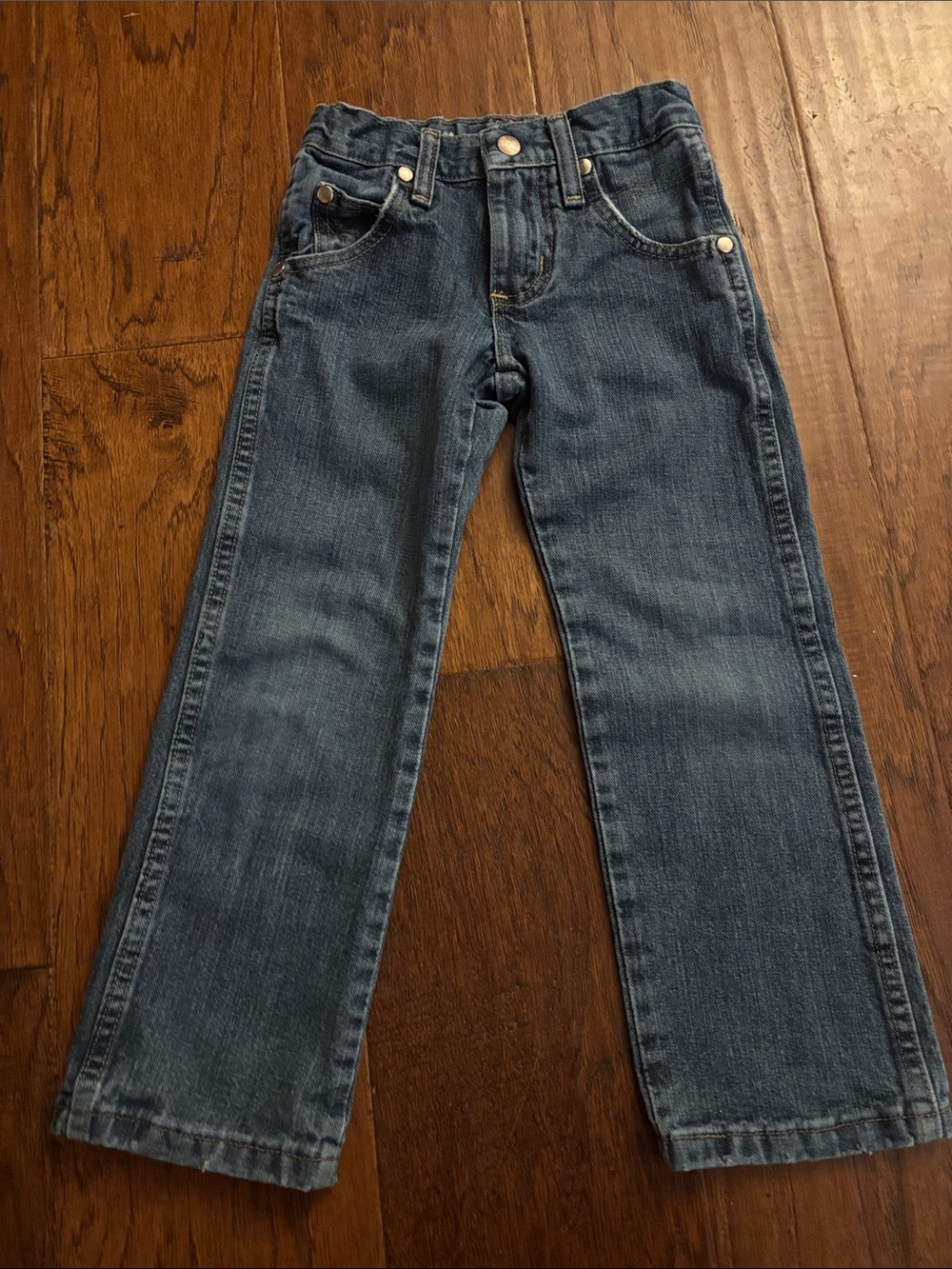 Wrangler Retro - size 5 Slim Jeans
